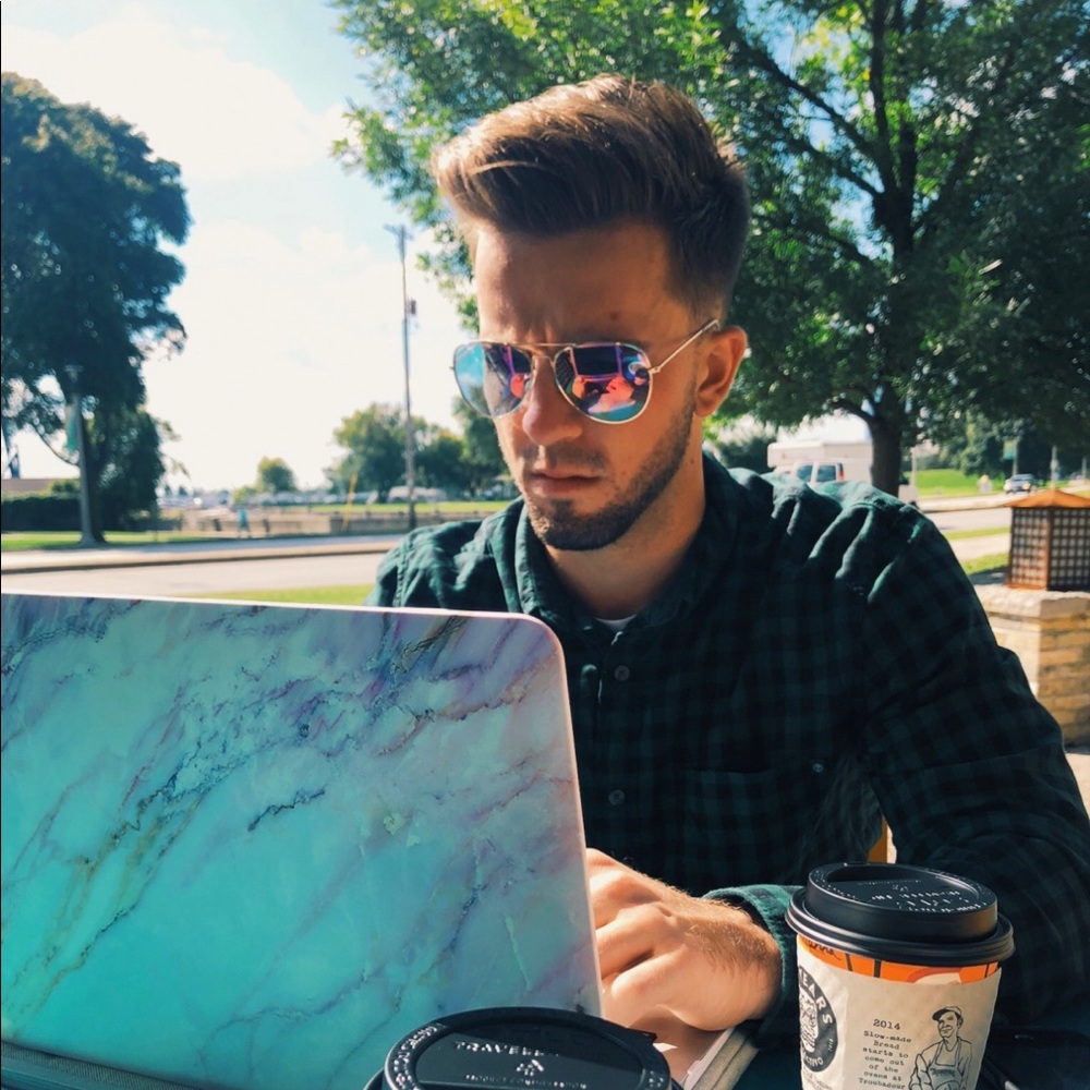 Meet your Posher, Jake